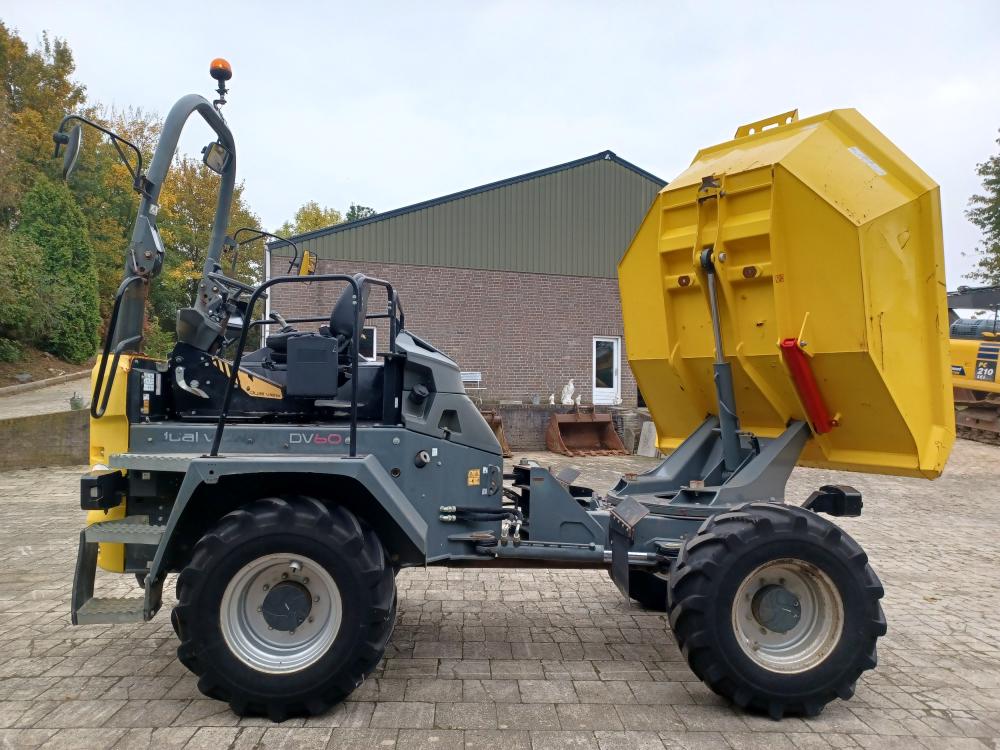 2 367 Wacker Neuson DV60