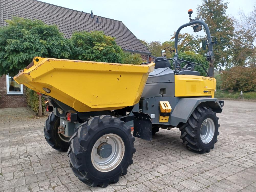 2 367 Wacker Neuson DV60