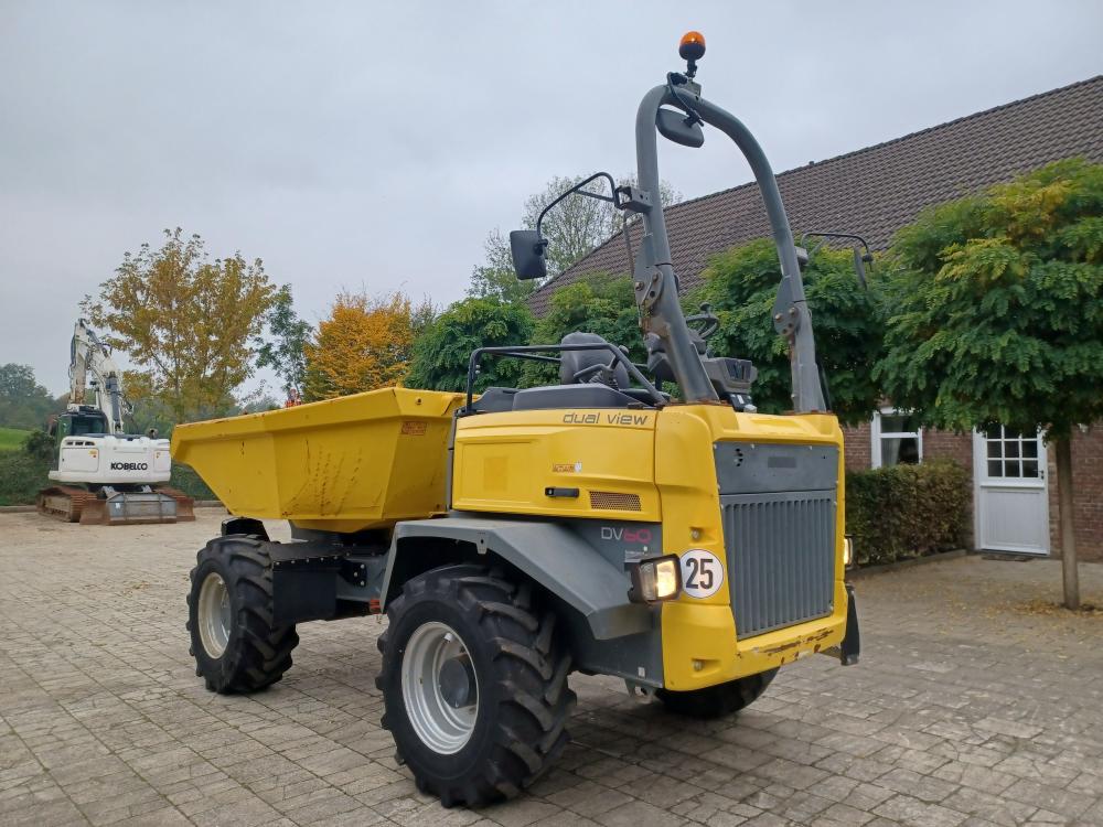 2 367 Wacker Neuson DV60