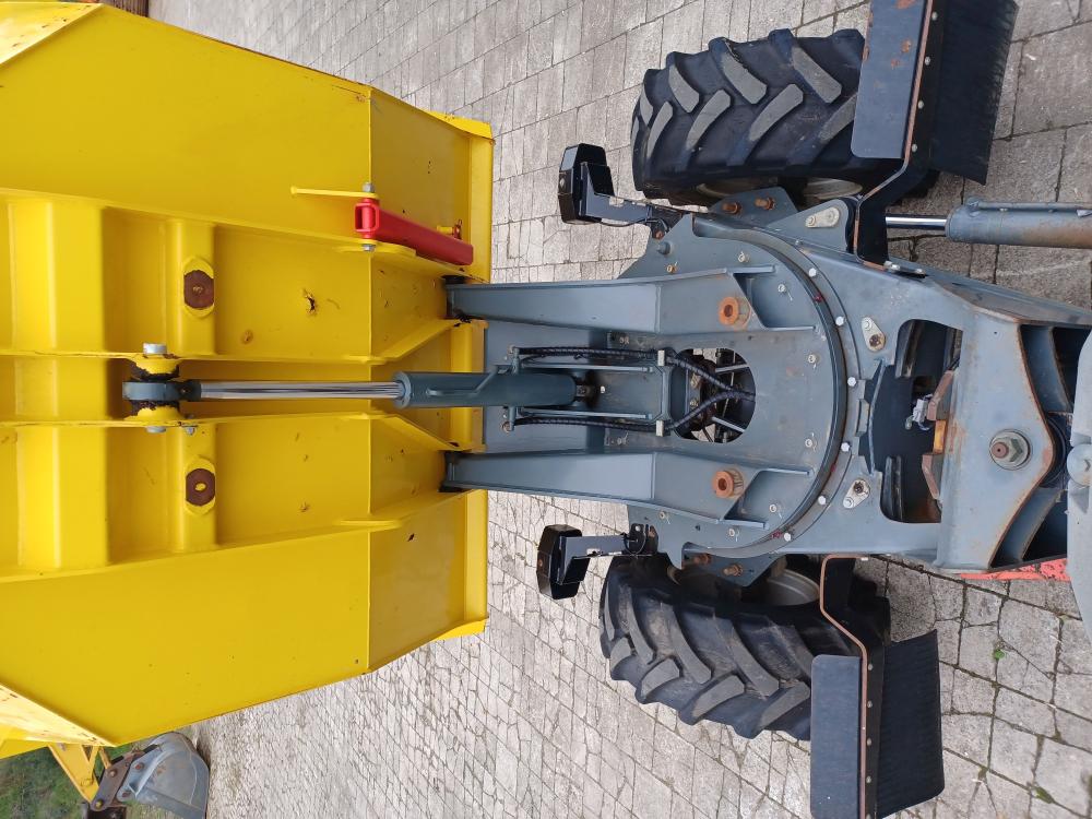 2 367 Wacker Neuson DV60