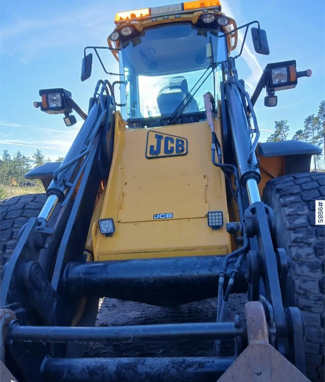 JCB 436HT