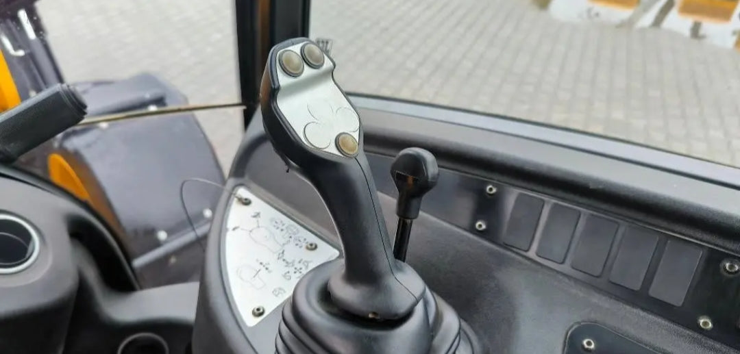 JCB 406