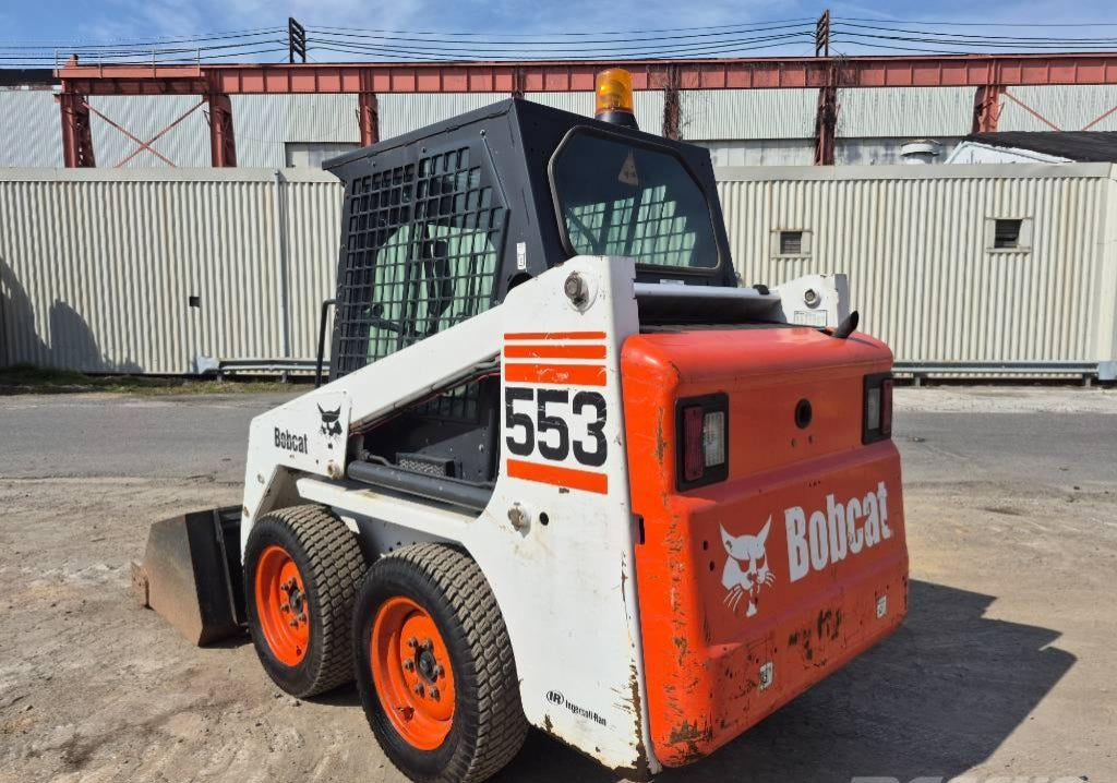 BOBCAT 553