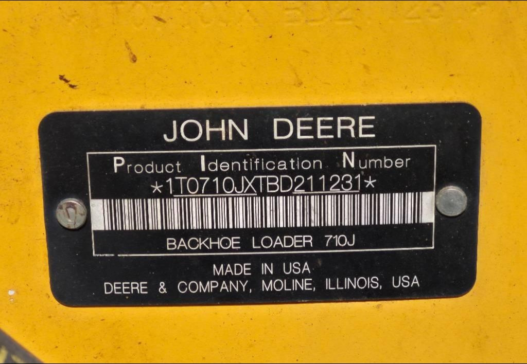 John Deere 710