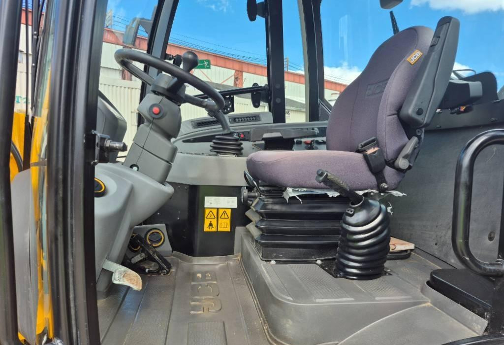 JCB 407