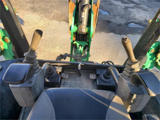 JCB 3CX,2019