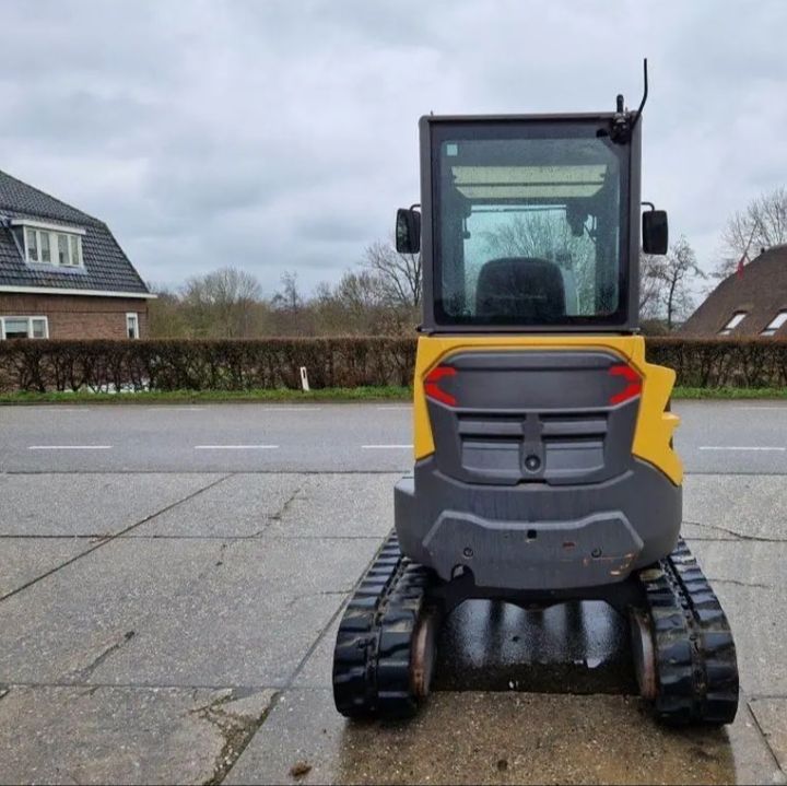 Volvo ECR25D
