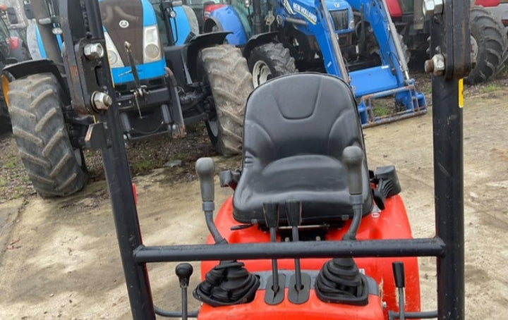 Kubota K 008-3