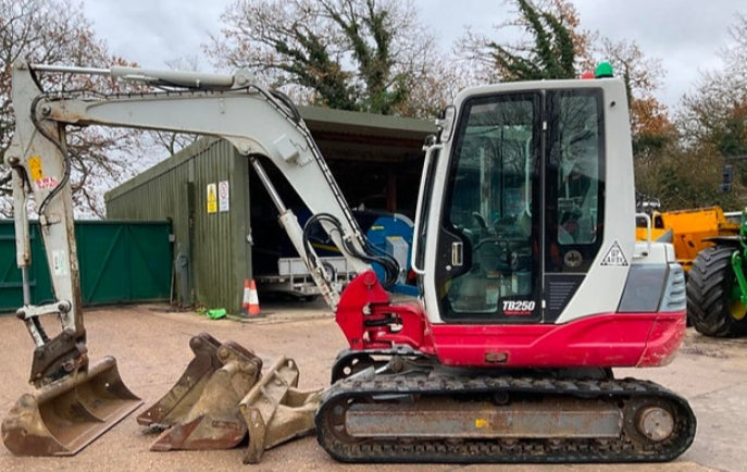 Takeuchi TB250