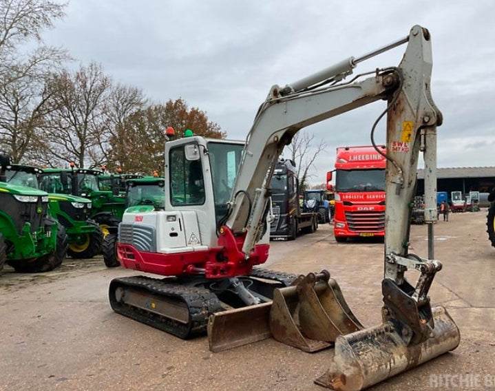 Takeuchi TB250