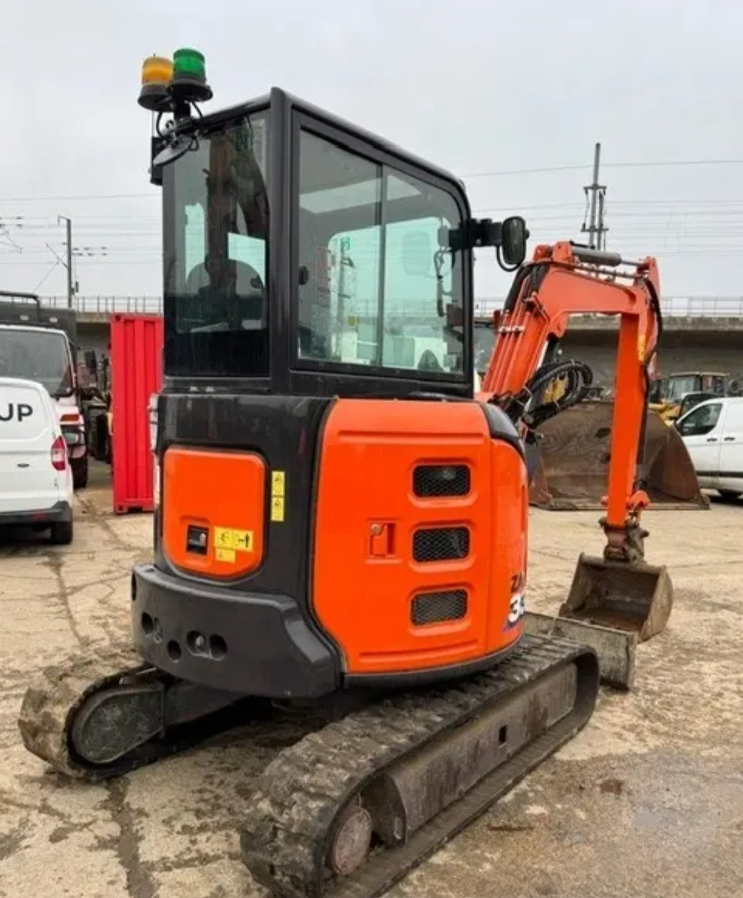 Hitachi ZX 33 U-6