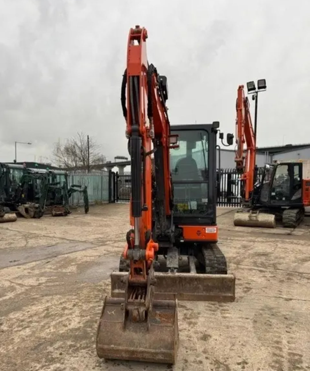 Hitachi ZX 33 U-6
