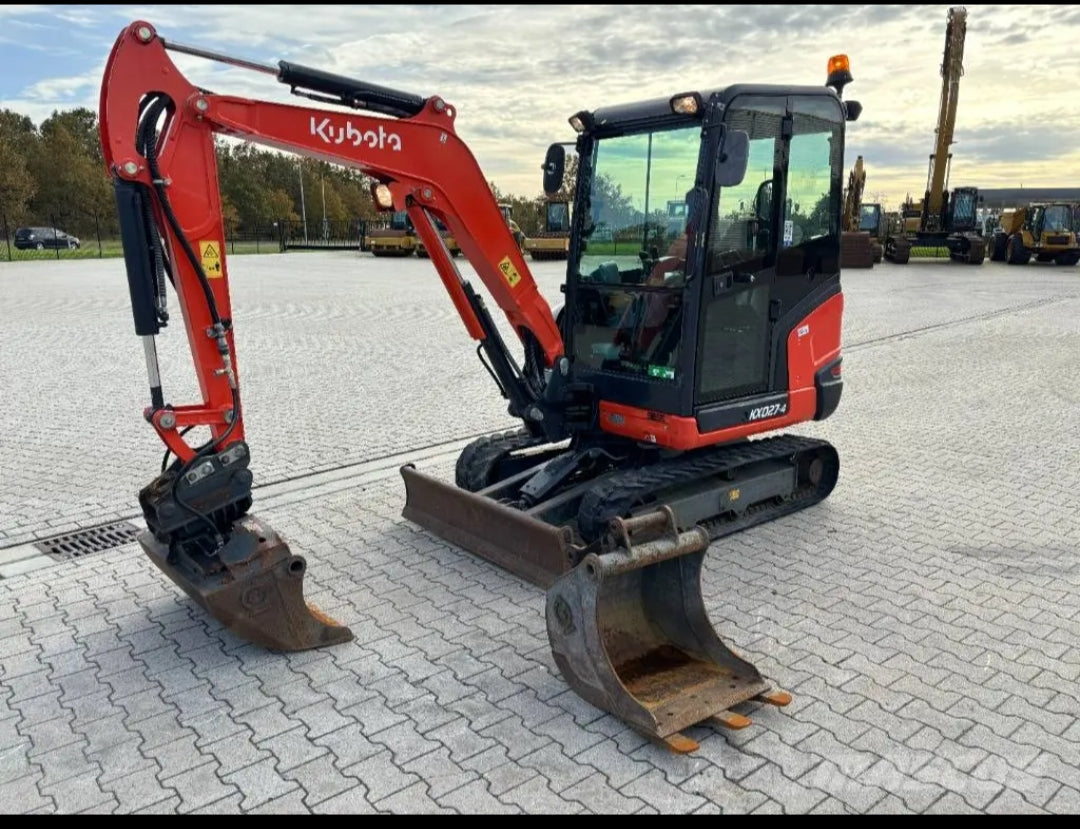 Kubota KX027-4