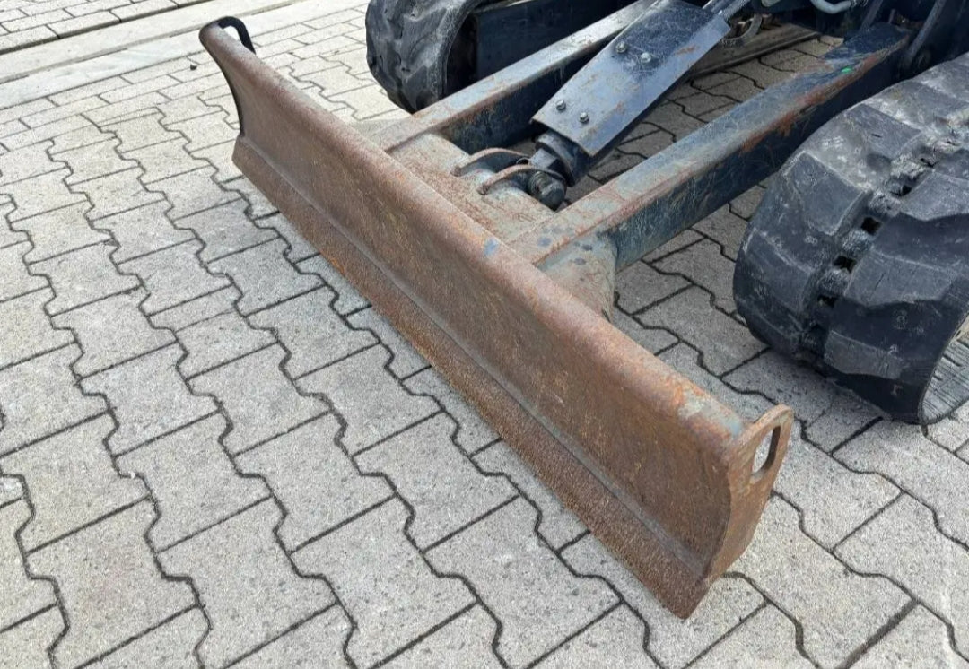 Kubota KX027-4