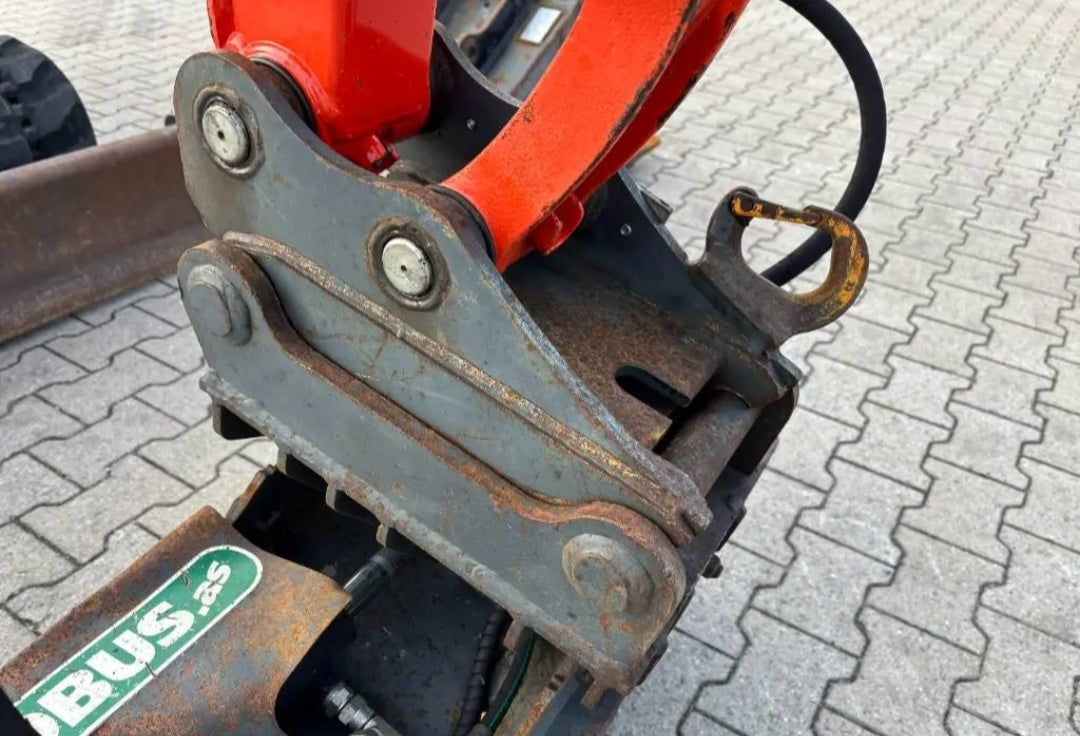 Kubota KX027-4