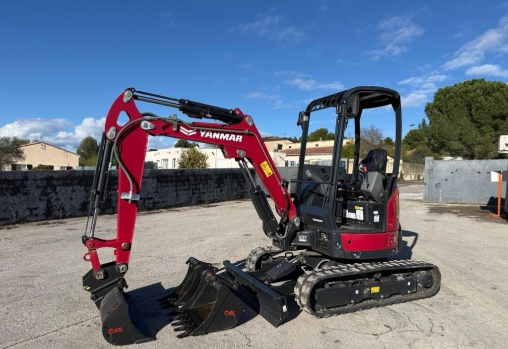 Yanmar Vio 26