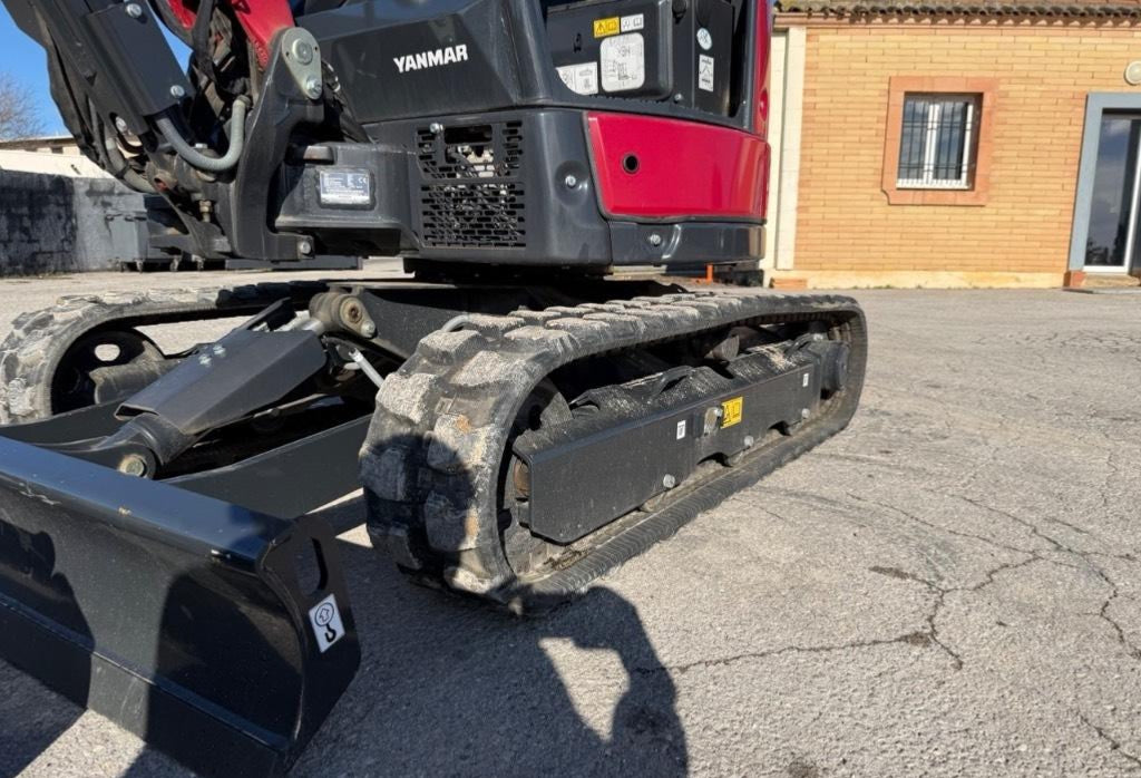 Yanmar Vio 26