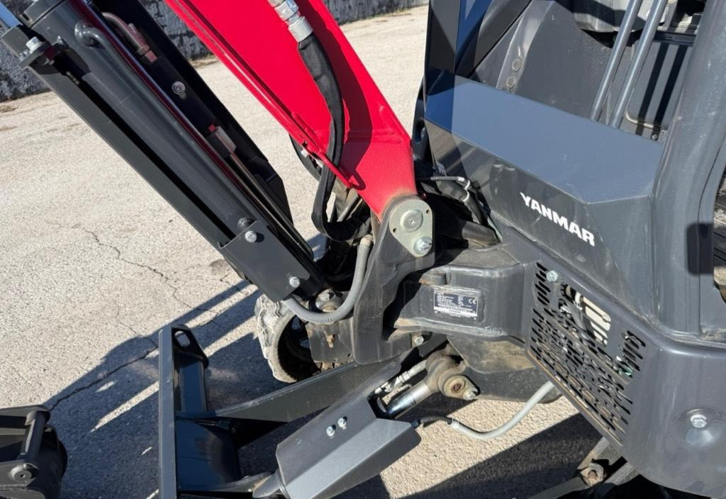 Yanmar Vio 26