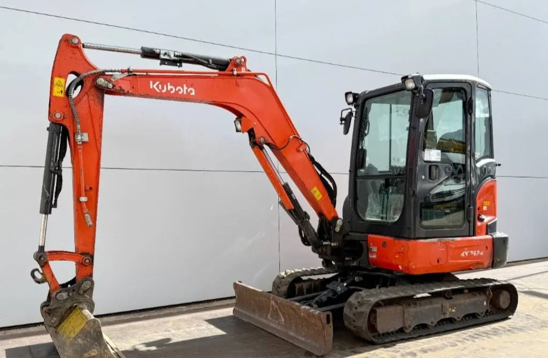 Kubota KX037-4