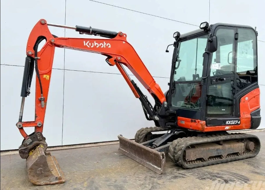 Kubota KX027-4