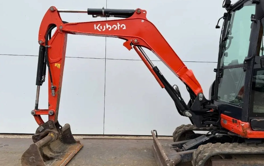 Kubota KX027-4