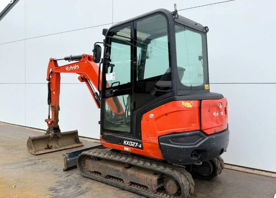 Kubota KX027-4