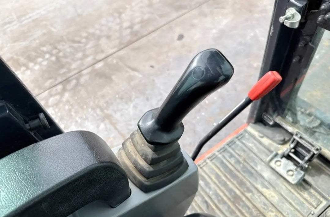 Kubota KX016-4