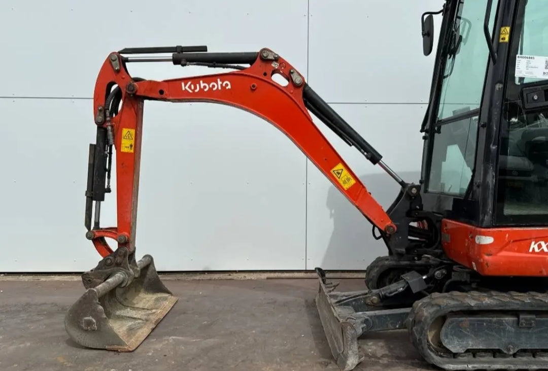 Kubota KX016-4