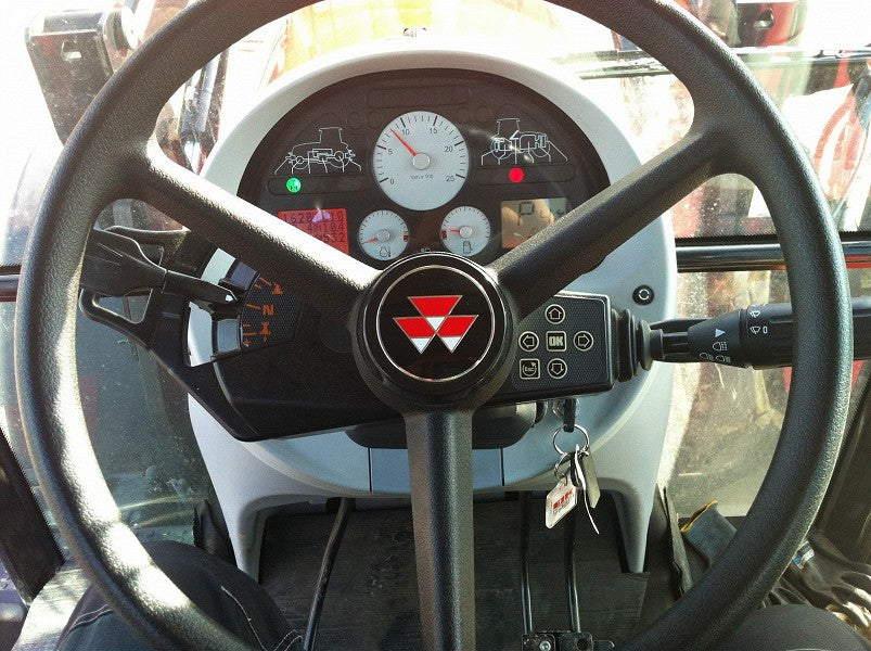 2011 Massey Ferguson 7475, 110 kw