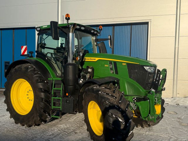 Trator Agrícola John Deere 6R250
