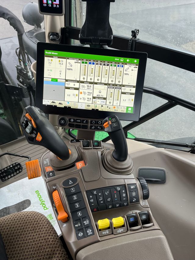 Trator Agrícola John Deere 6R250