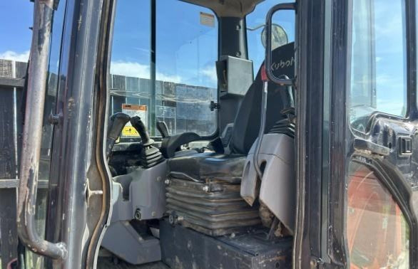Kubota U55-4