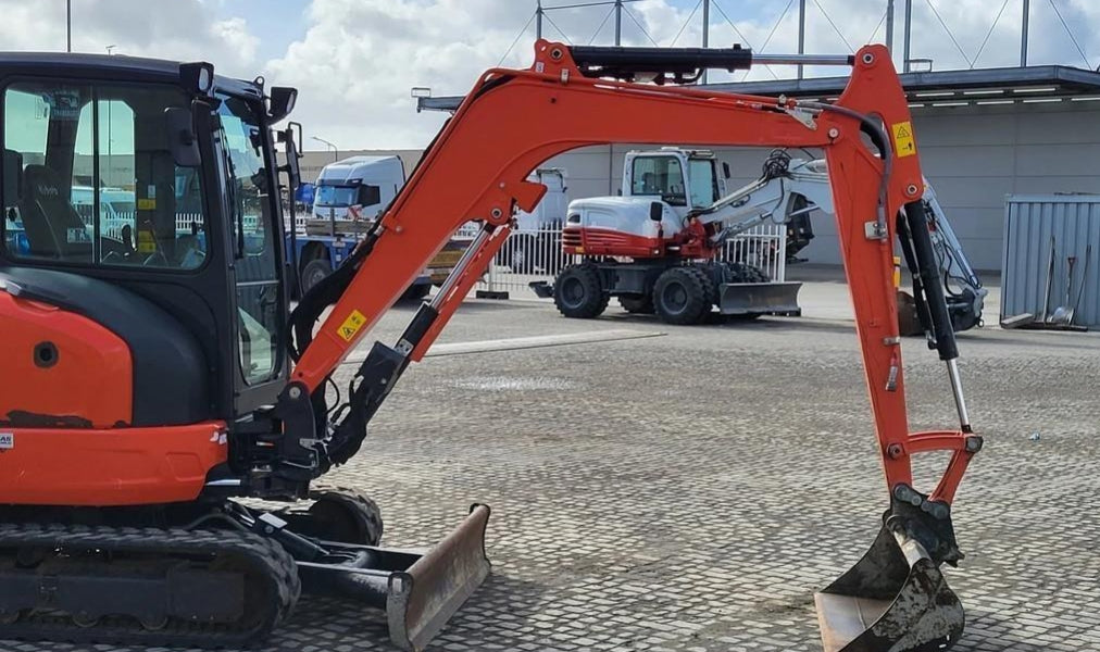 KUBOTA U36-4,2022